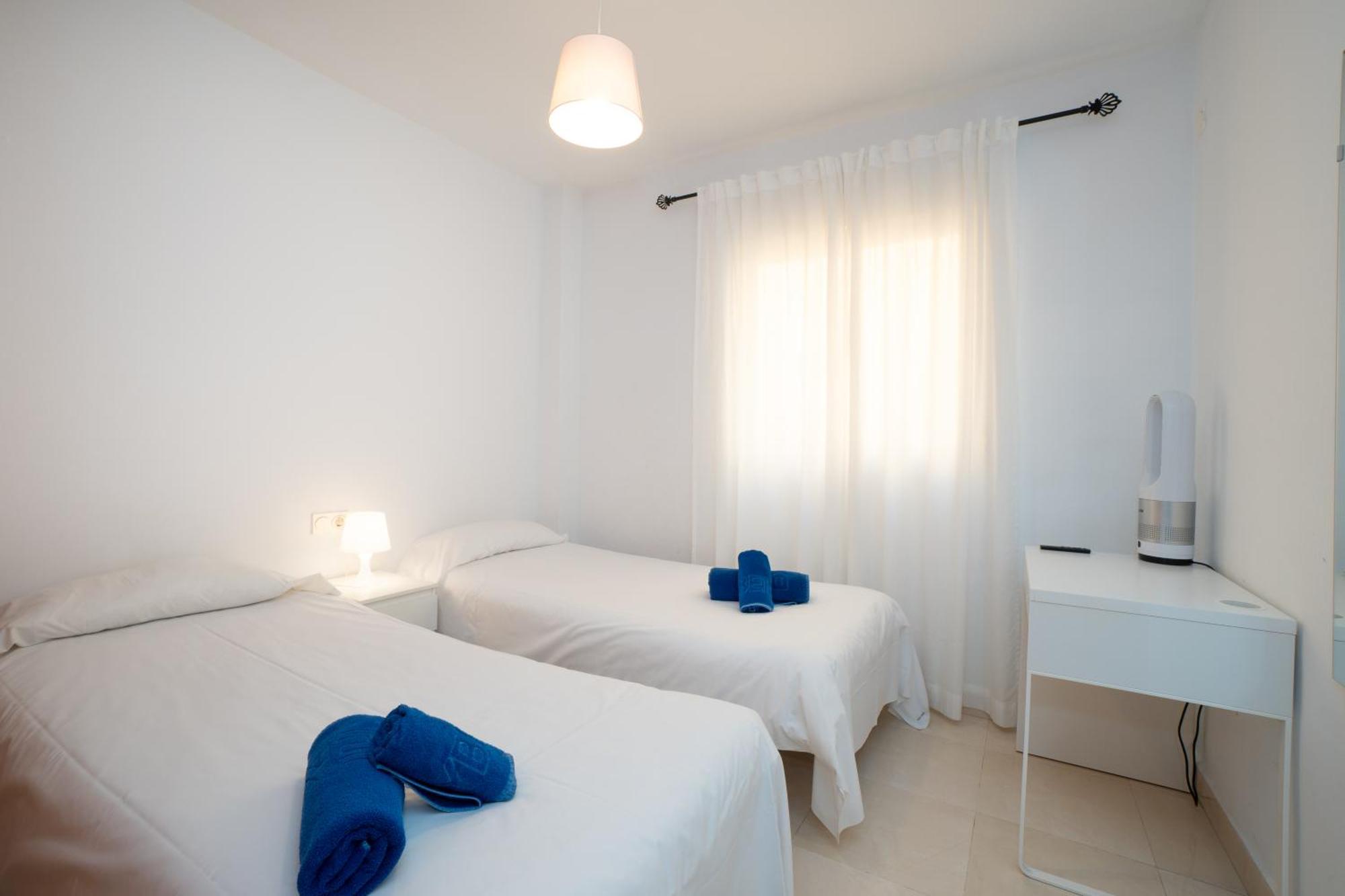 Ferienwohnung Neptuno 2C Menyber Nerja Exterior foto